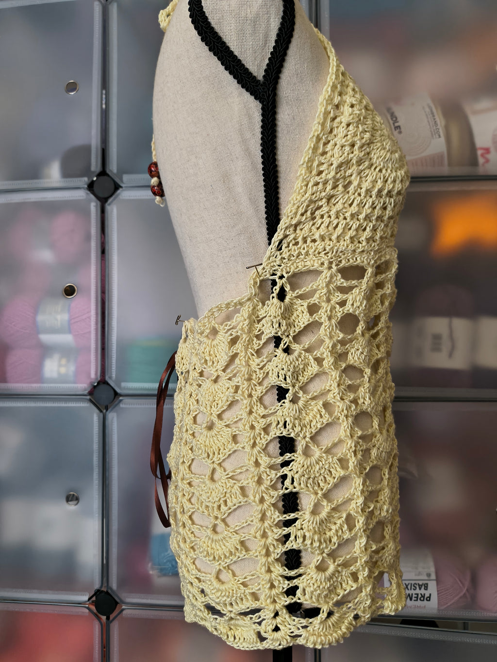 Serenity Bloom Top Crochet Pattern - Made-to-Measure Lace Halter Top Pattern - Boho Crochet Tank PDF - Adjustable Ribbon Back Top
