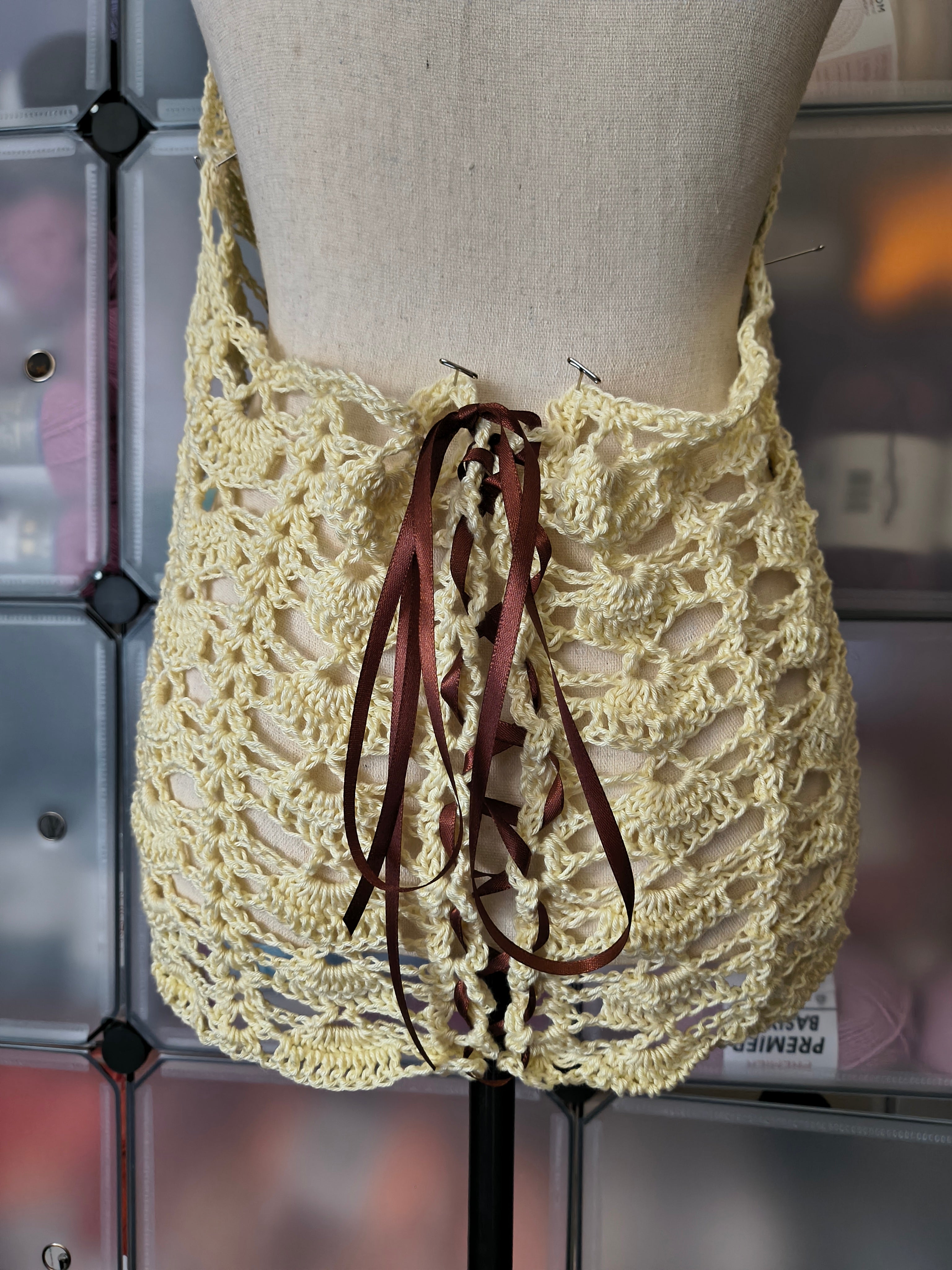 Serenity Bloom Top Crochet Pattern - Made-to-Measure Lace Halter Top Pattern - Boho Crochet Tank PDF - Adjustable Ribbon Back Top